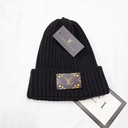 H2 Men and women winter fashion knitted hats