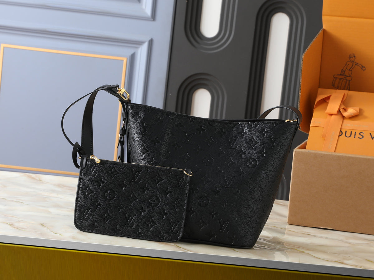 WM18 Fashion Women High Quality Handbag Casual Bag 21x24x16CM