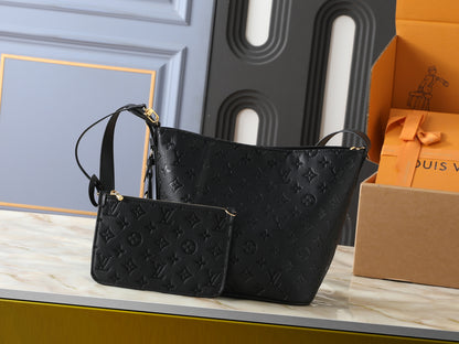 WM18 Fashion Women High Quality Handbag Casual Bag 21x24x16CM