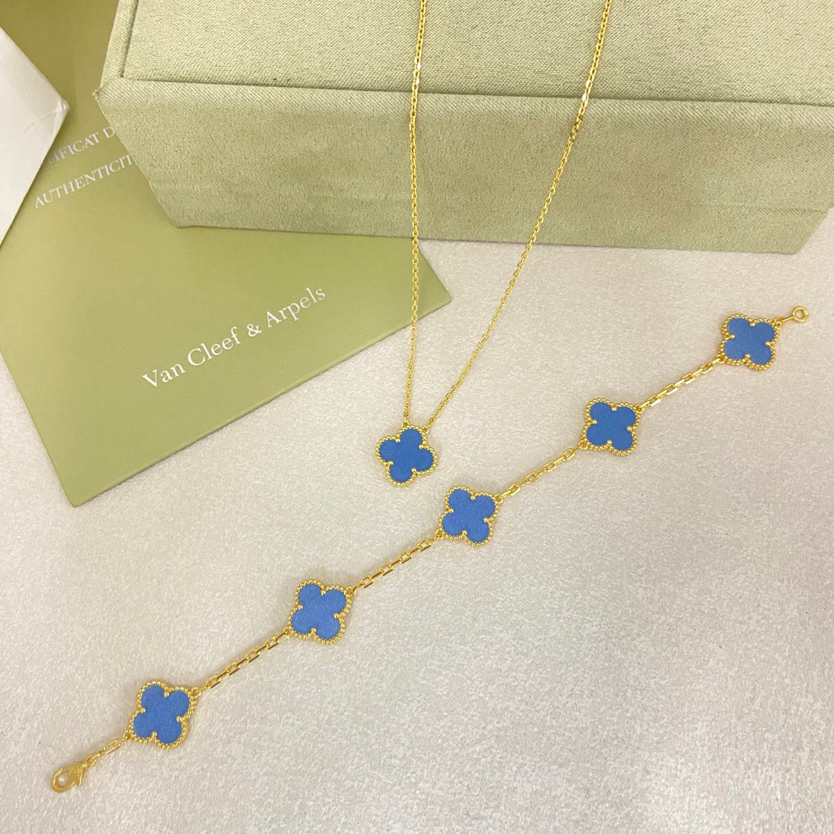 B12  New gold-plated bracelet fashion jewelry