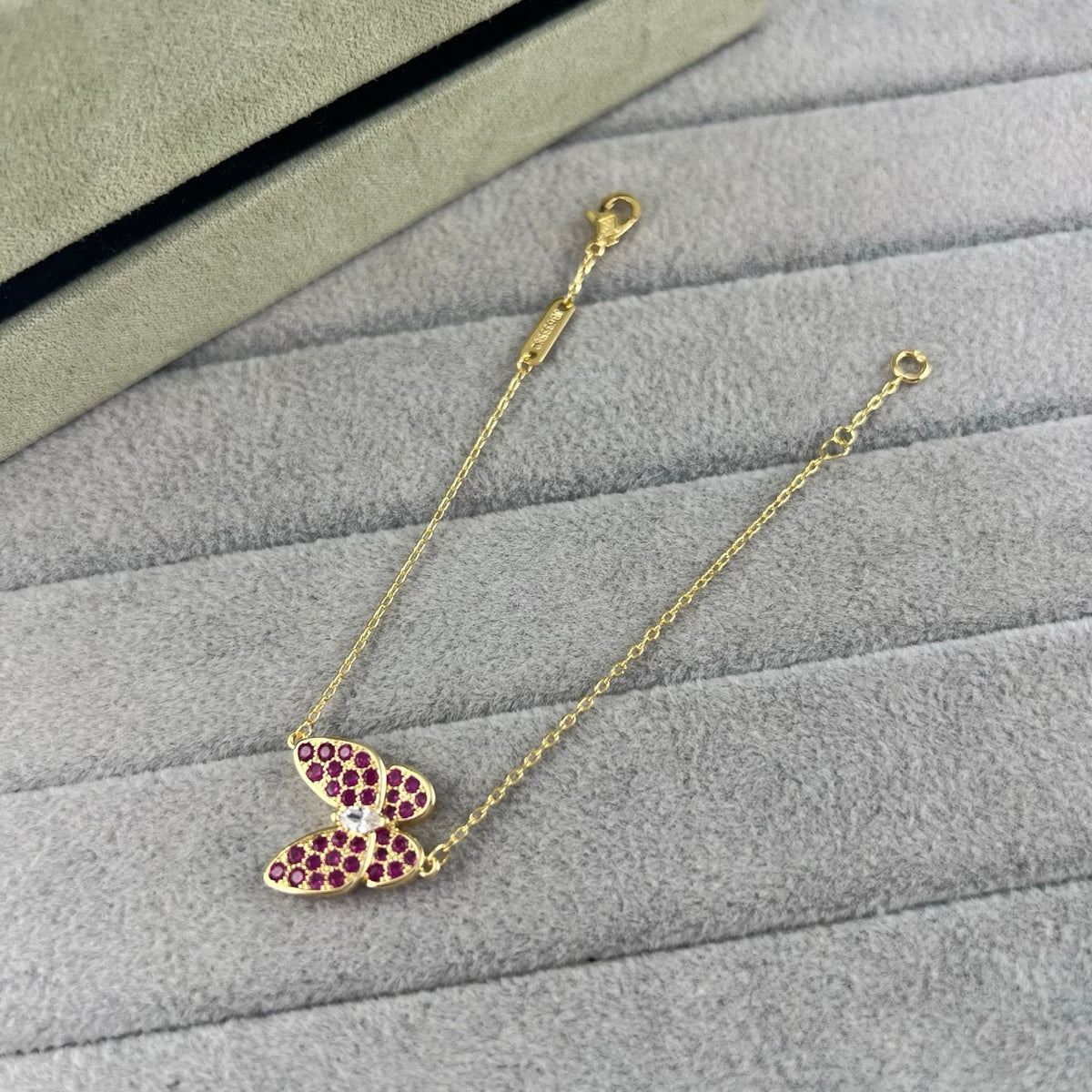 E22 New gold-plated bracelet fashion jewelry