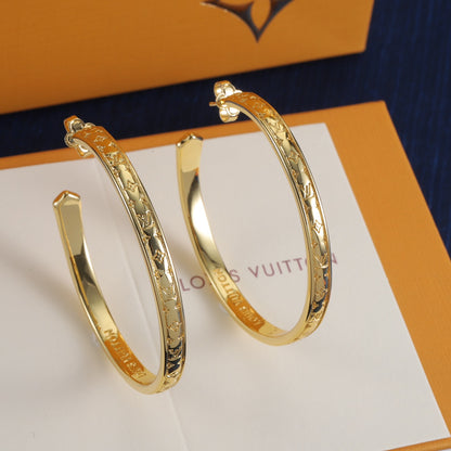 E39 Women gold-plated fashion earrings high-quality jewelry
