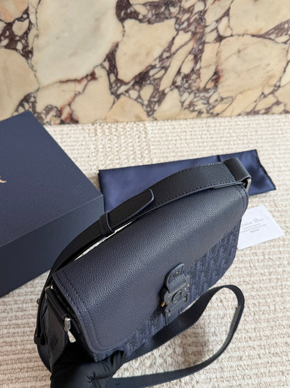 MS8 Bag for men and women 23x18x6cm