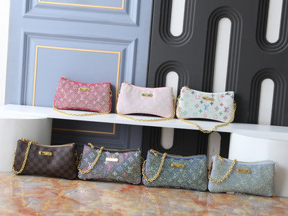WM8 New women's casual bag  24.5*13.5*6.5CM