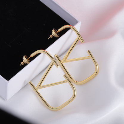 E64 Women gold-plated earrings high-quality jewelry