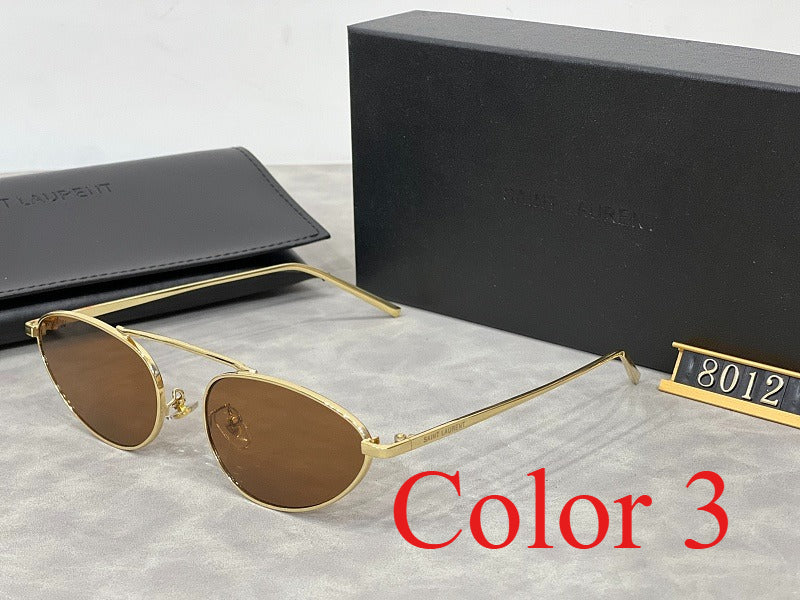 8012  Unisex Fashion Sunglasses with Box
