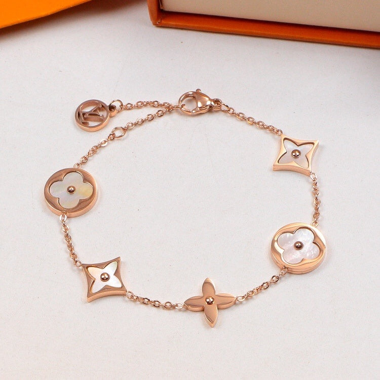 B38 High-quality fashion bracelets for men and women jewelry