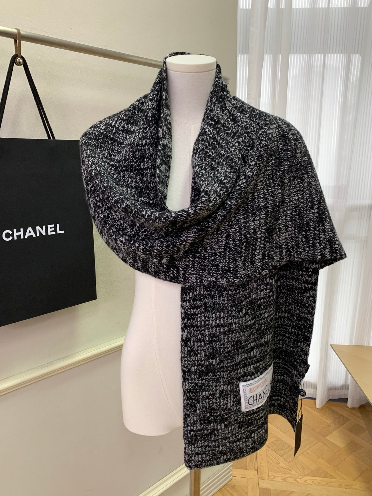 F5 Women's Winter Fashion High Quality Wool Scarf