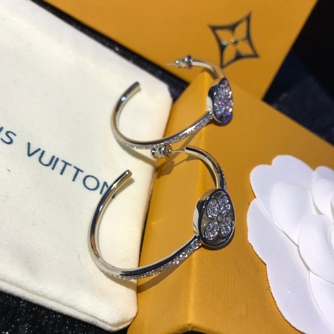 E35 Women gold-plated fashion earrings high-quality jewelry