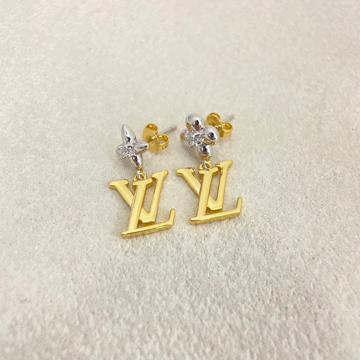 E3 Women gold-plated fashion earrings high-quality jewelry