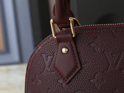 WM9 Fashion Women High Quality Handbag Casual Bag Shell-shaped Bag 23.5 x 17.5 x 11.5