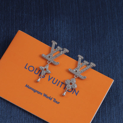 E38 Women gold-plated fashion earrings high-quality jewelry