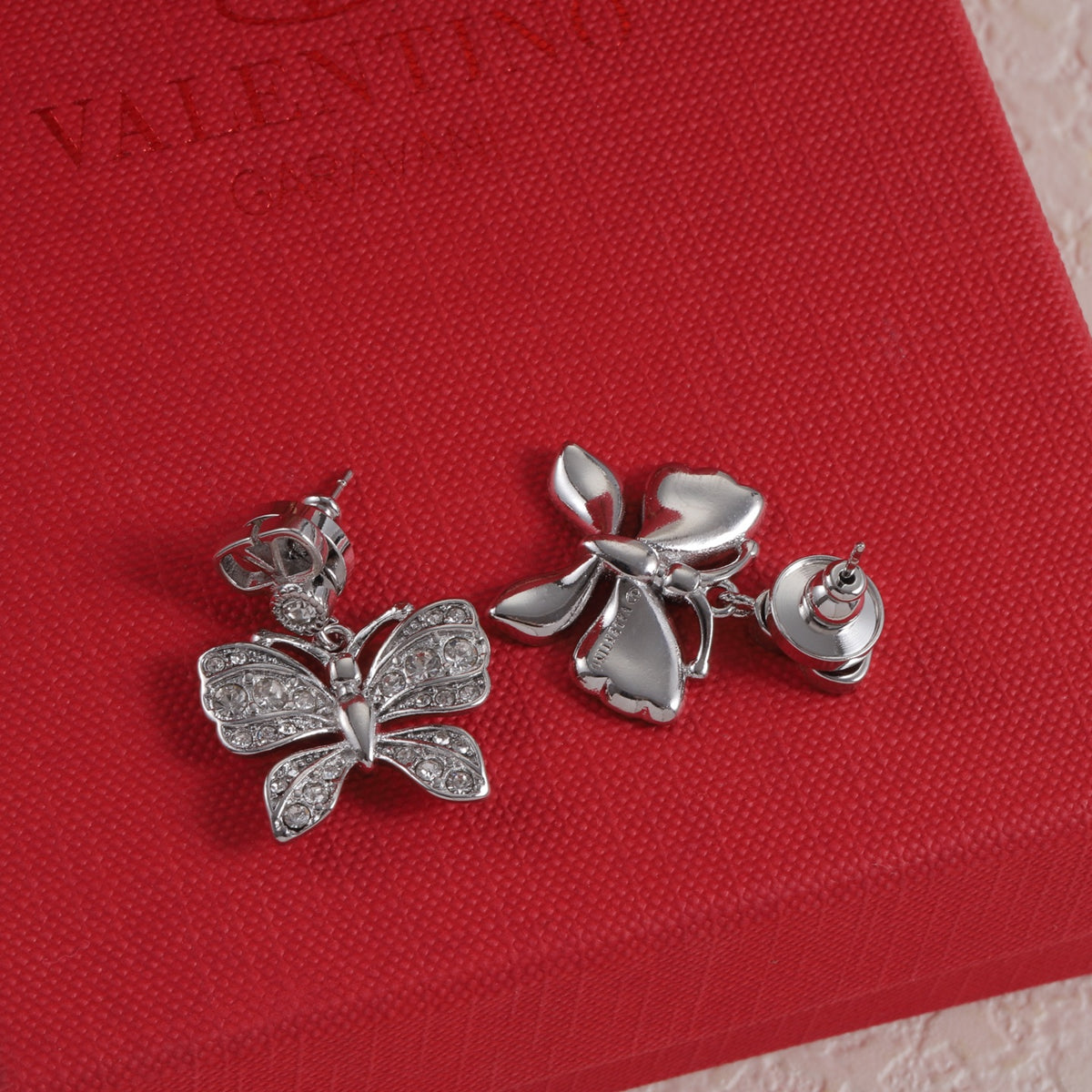 E66 Women gold-plated earrings high-quality jewelry