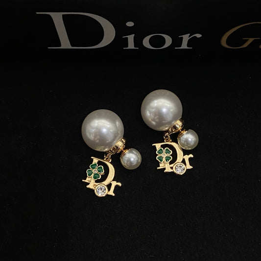 E88 Women gold-plated earrings high-quality jewelry