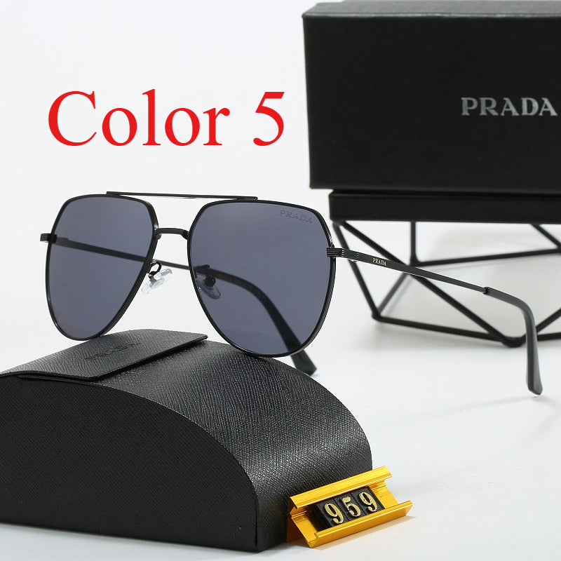 959  Unisex Fashion Sunglasses with Box
