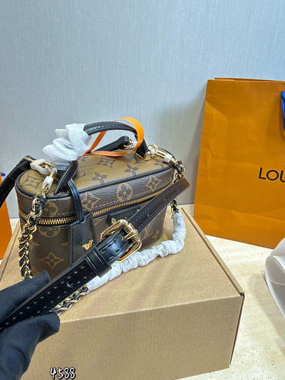 MS47 Women's handbag leather bag 18*12cm