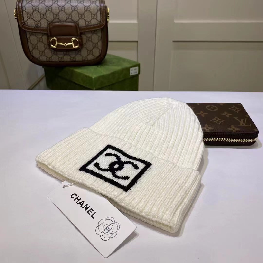 H23 Knitted Hat For Men and Women