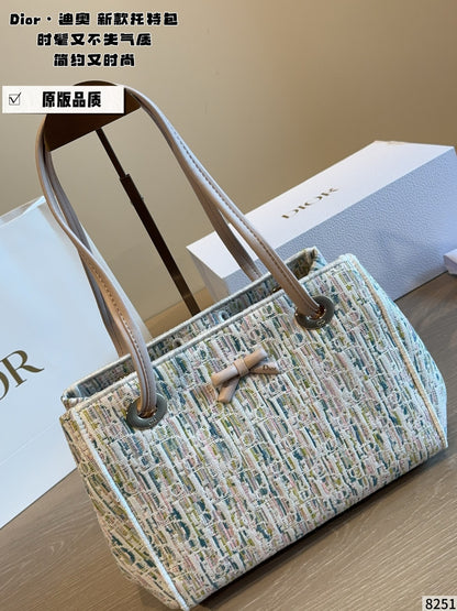 MN23 Women leather bag 26*12*20cm