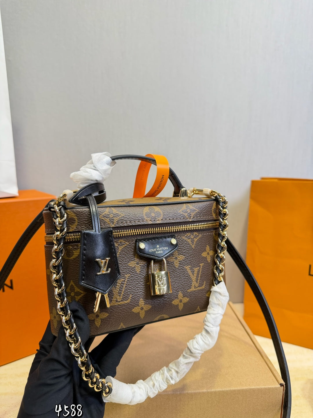 MS47 Women's handbag leather bag 18*12cm