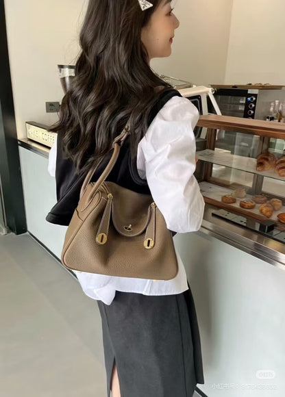 HEMB1   Stylish New Premium Genuine Leather Bag  25X13X17cm
