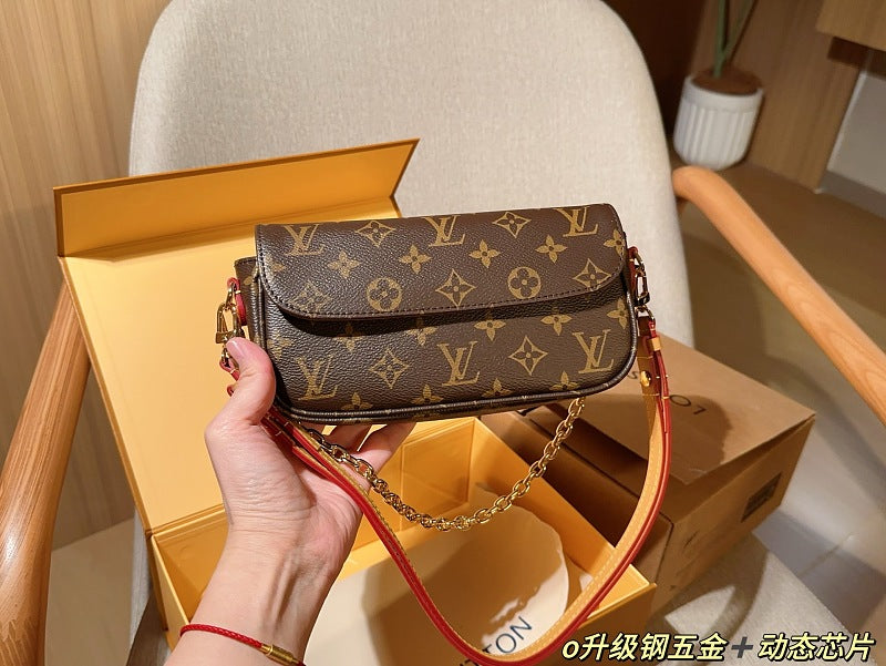 LVMB5   Exquisite Texture, High-Quality Women's Bag  20x10x5cm