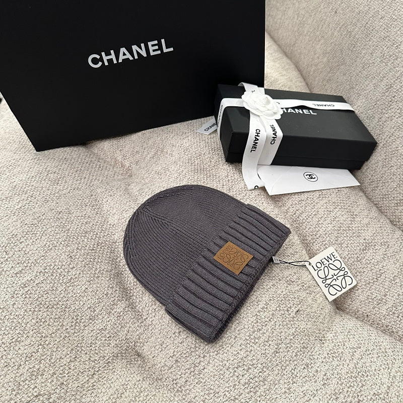 LH1   New Trendy Autumn Winter Woolen Hat