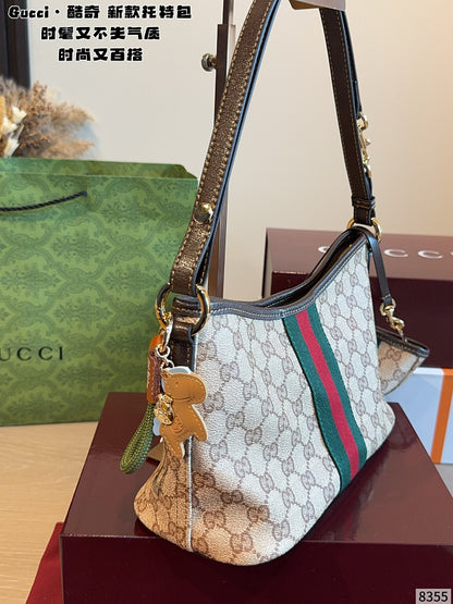 CUMB1  Stylish Versatile High-Quality Women's Bag
