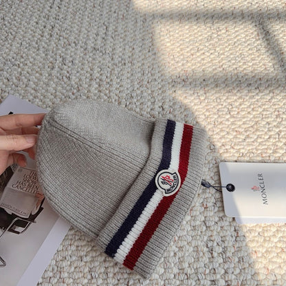 MH2  New trendy autumn and winter woolen hat