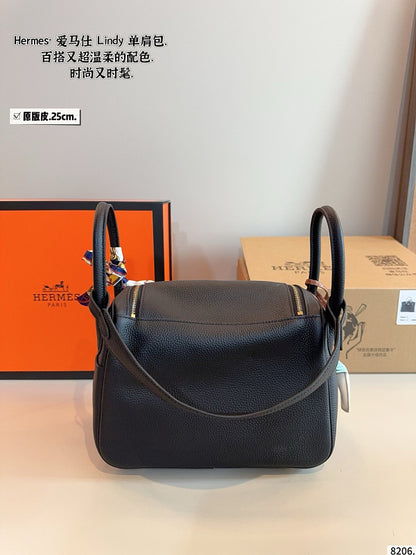 HEMB1   Stylish New Premium Genuine Leather Bag  25X13X17cm