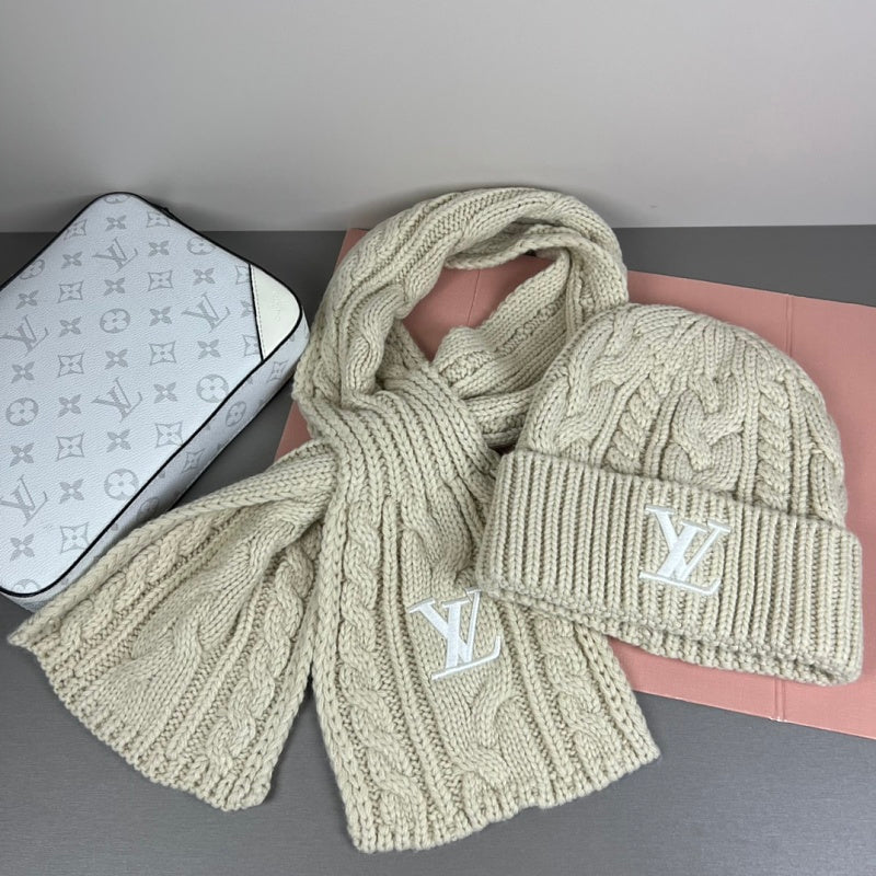 LH5  New Wool & Cashmere Set, Scarf + Hat