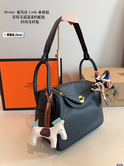 HEMB1   Stylish New Premium Genuine Leather Bag  25X13X17cm