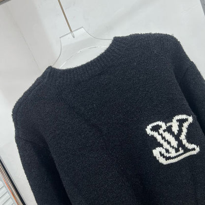 LC03   Men's and women's classic letter jacquard round neck sweater in front and back clothes