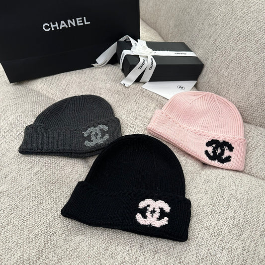CH1   Warm Winter Cuff Beanie Hat