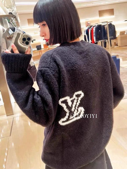 LC03   Men's and women's classic letter jacquard round neck sweater in front and back clothes