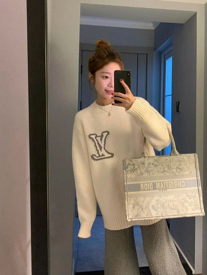 LC03   Men's and women's classic letter jacquard round neck sweater in front and back clothes
