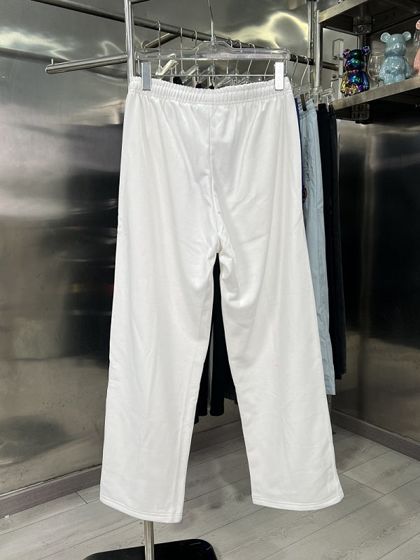 AP1  Women's multi-element design printed pants